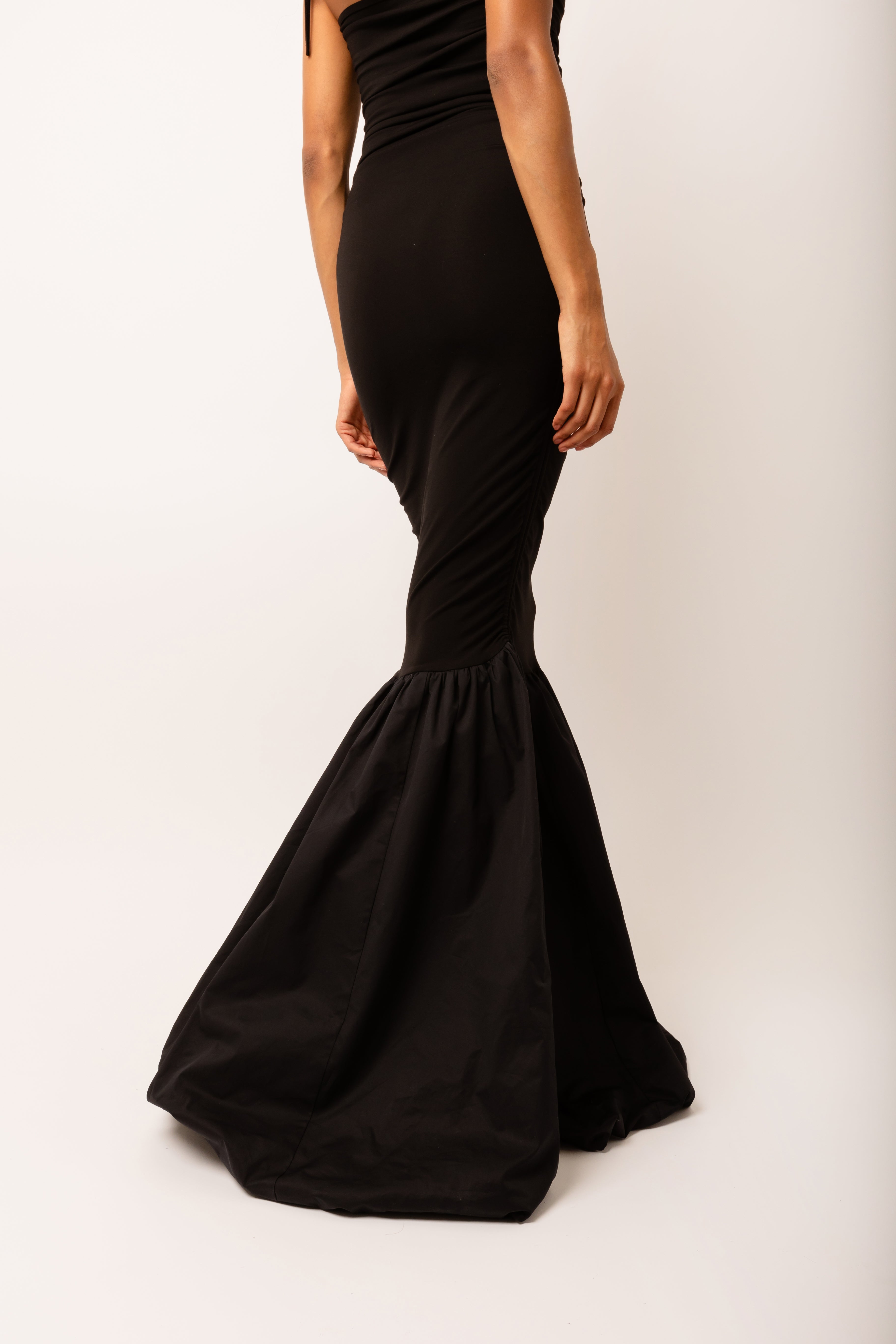 Alexa Black Fishtail Maxi Dress